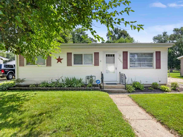 7607 Scott Ln, Machesney Park, IL 61115