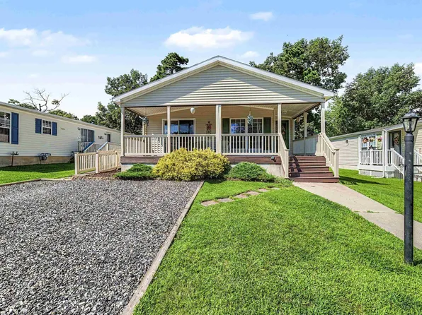23 Rosewood Ln, Mays Landing, NJ 08330