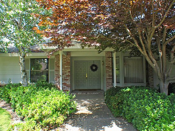 3rd image of 4275 Niblick Way