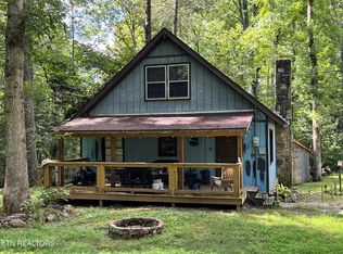 3219 Holly Ln, Sevierville, TN 37862