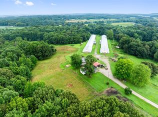 515 Boling Rd, Utica, KY 42376