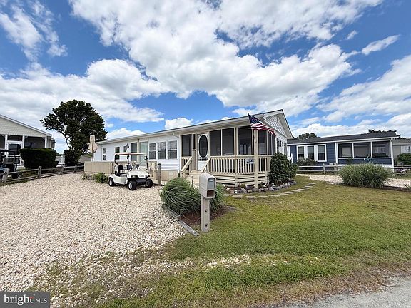 3rd image of 37103 Sandpiper Rd #7