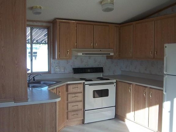 4th image of 7710 E Farmdale Ave