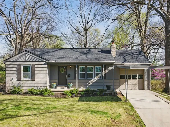 6522 W 74th St, Overland Park, KS 66204