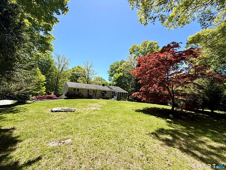 137 Florida Hill Rd — Photo 9