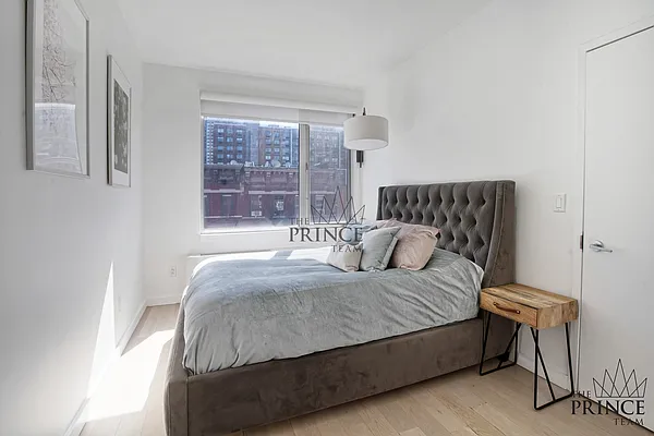 Rented by Compass | media 11