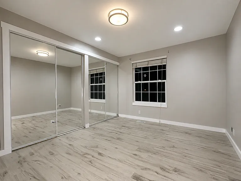 3693 W Pensacola Cir #UPPER LEVEL — Photo 10