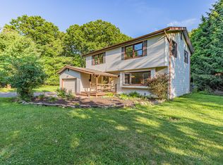 200 Forest Rd, Mountain Top, PA 18707