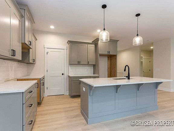 4th image of 6767 Sheldon Crossing Dr #59