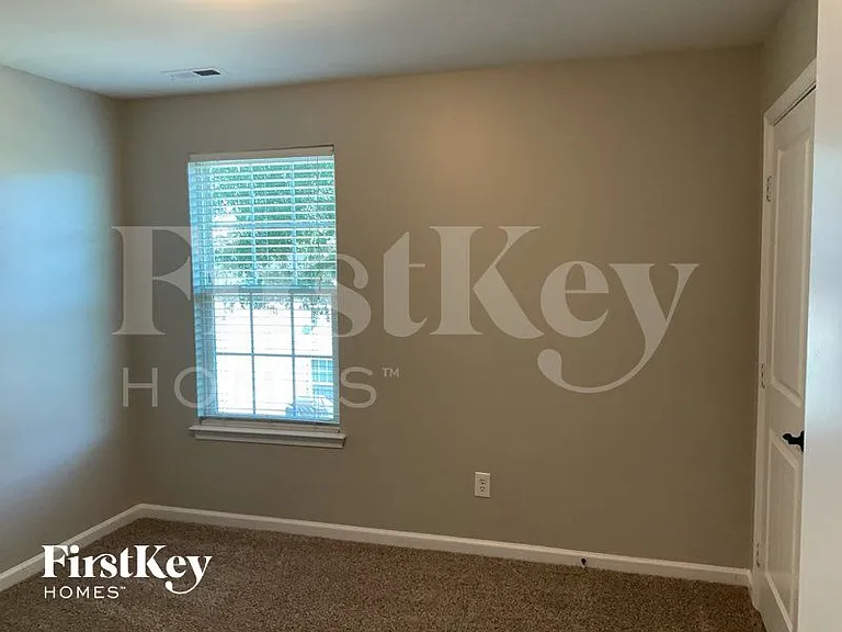 4313 Roundwood Ct — Photo 7