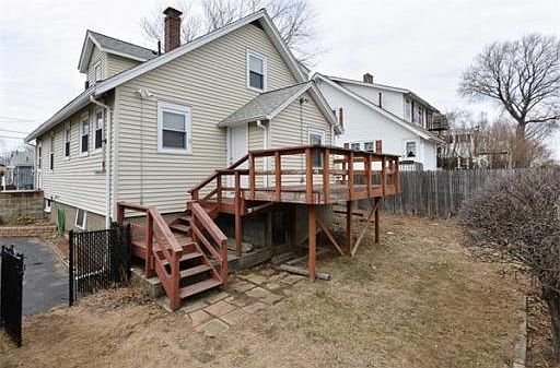 3rd image of 11 Bartlett St