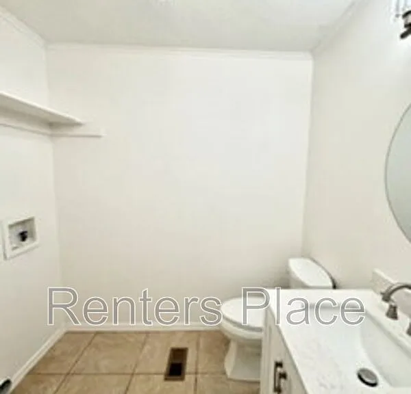 5501 S Newport Ave — Photo 13