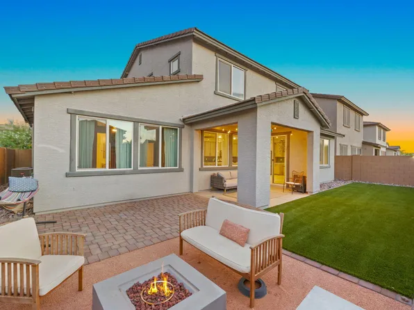 17768 W CASSIA Way, Goodyear, AZ 85338