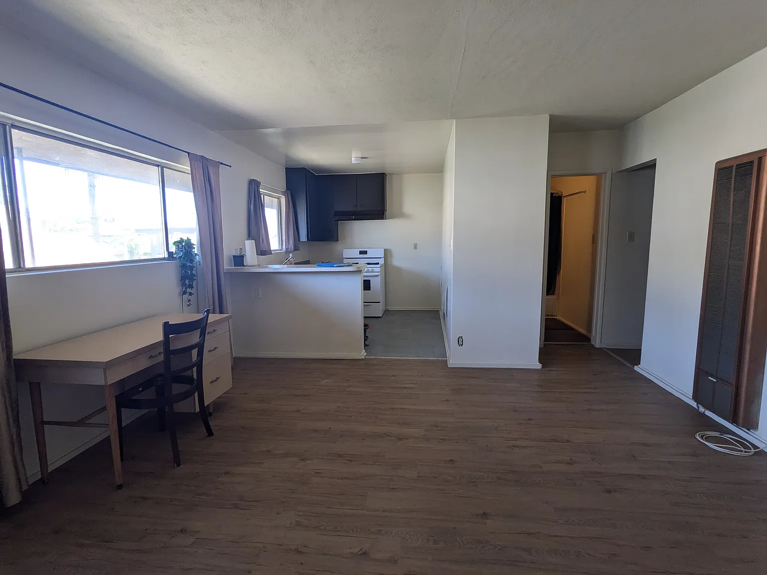 2 bed, 800 sqft, $1,985 — Photo 4