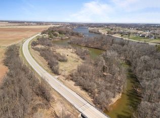 Lost Dauphin Rd, De Pere, WI 54115