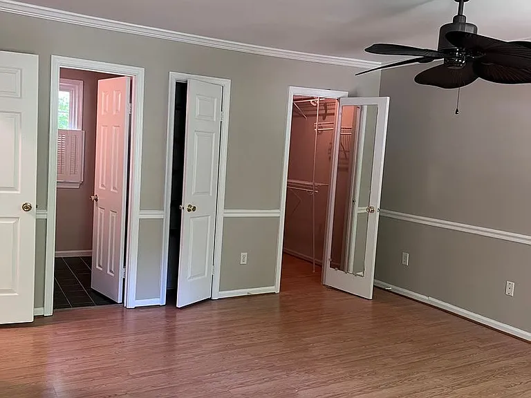 102 Harbin Ct — Photo 12