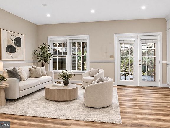 5th image of 1319 Sundial Dr