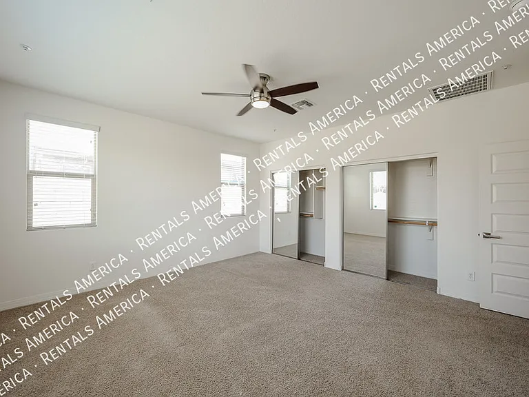 3710 E Lodgepole Dr — Photo 15