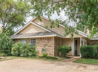 1819 Sheehan Ct, Arlington, TX 76012