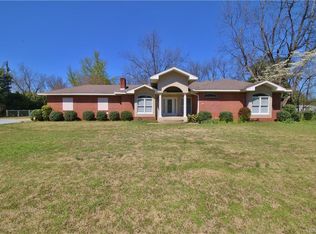 4615 Wares Ferry Rd, Montgomery, AL 36109