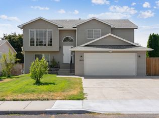 1015 N Lindsay St, Medical Lake, WA 99022