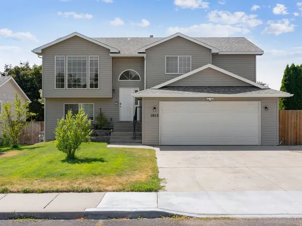 1015 N Lindsay St, Medical Lake, WA 99022