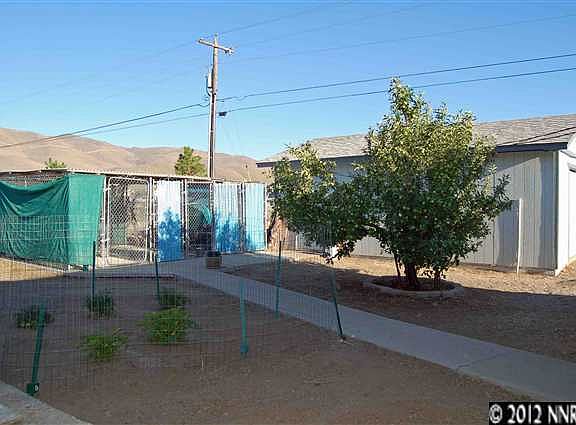 4th image of 3190 Holly Ln