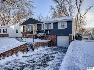 8009 Barbara St, Omaha, NE 68124