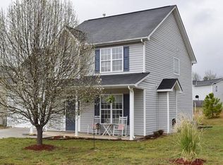 10514 Turkey Point Dr, Charlotte, NC 28214