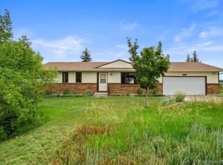 10711 Beartooth Dr, Cheyenne, WY 82009