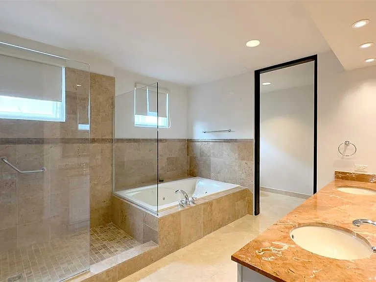 1-02 Caoba #312-6 — Photo 10