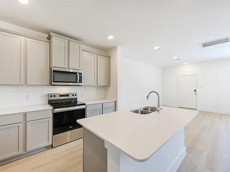 11910 De Carvalho Ln — Photo 6