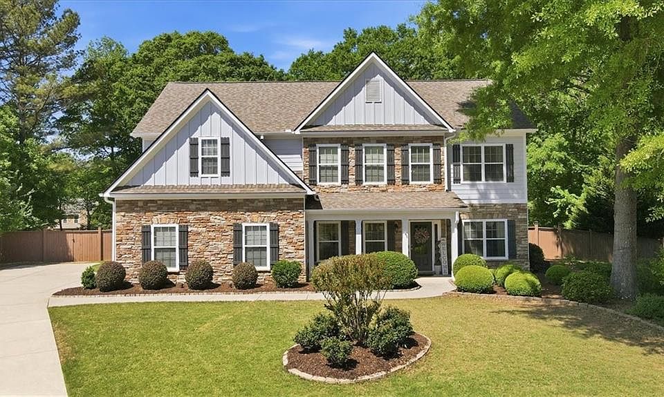 1st image of 1734 Lakeland Ln