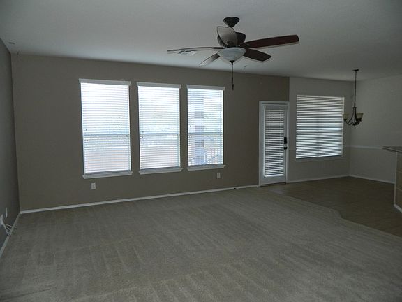 4th image of 4905 Selenite Ct