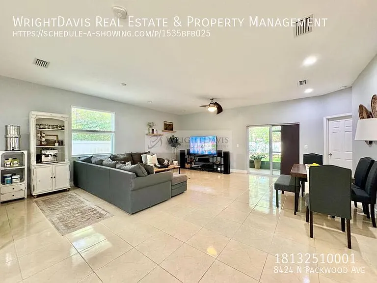 8424 N Packwood Ave — Photo 11