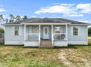 7826 Ponderosa St, Southport, FL 32409