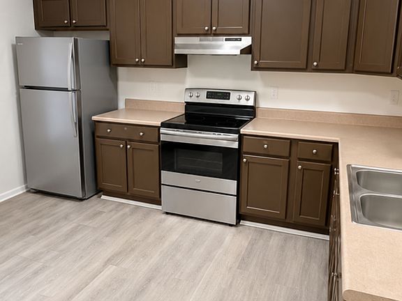 2nd image of 50 Smith Rd #52-B