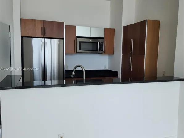 300 S Biscayne Blvd, Miami, FL