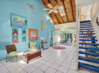 177 NE 6th Ct, Dania Beach, FL 33004