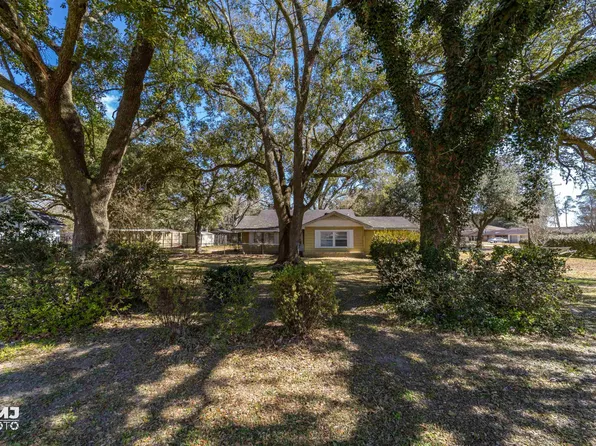 340 N Major Dr, Beaumont, TX 77706