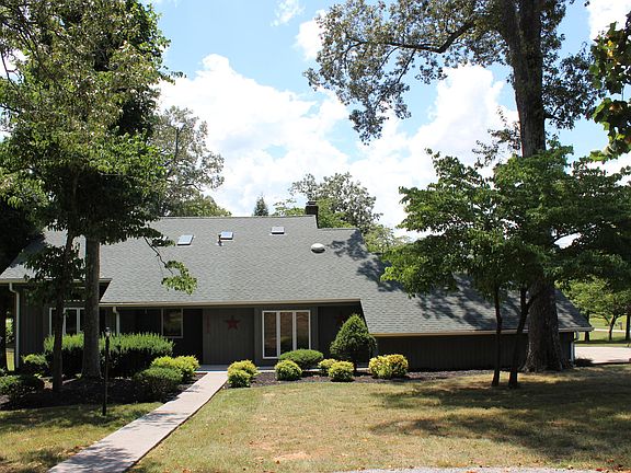 2nd image of 101 Teague Dr