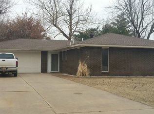 3601 Harvest Dr, Enid, OK 73701