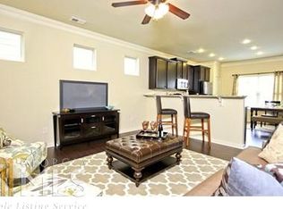 353 E Broad St #138, Newnan, GA 30263