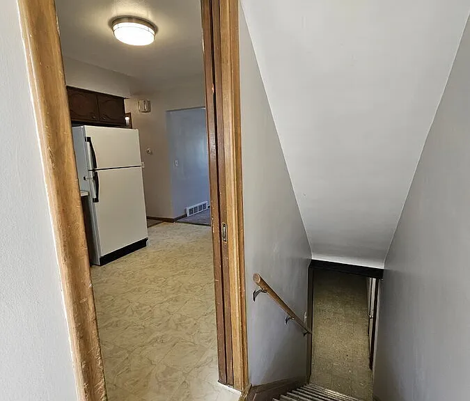 28555 Little Mack Ave — Photo 18