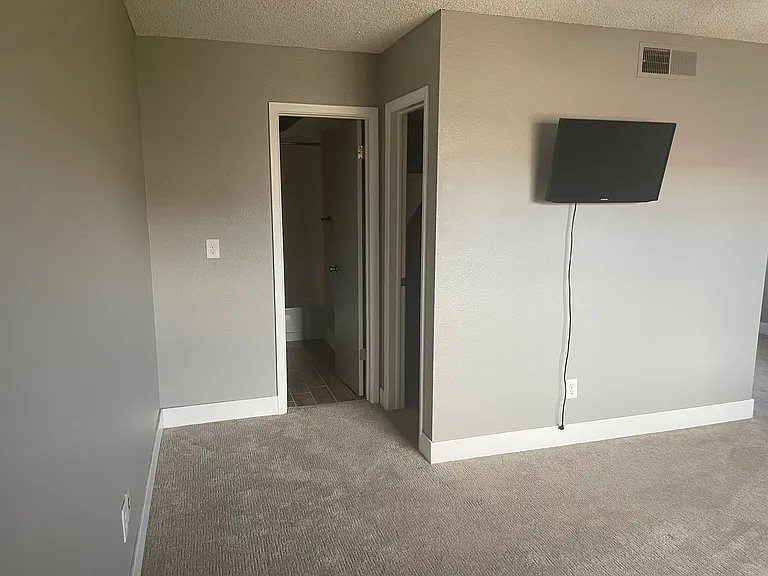 3825 S Monaco Pkwy #131 — Photo 12