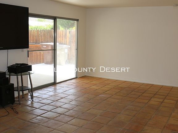 3rd image of 51910 Avenida Villa