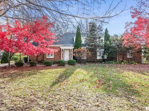 321 Park Pl, Lincoln, IL 62656