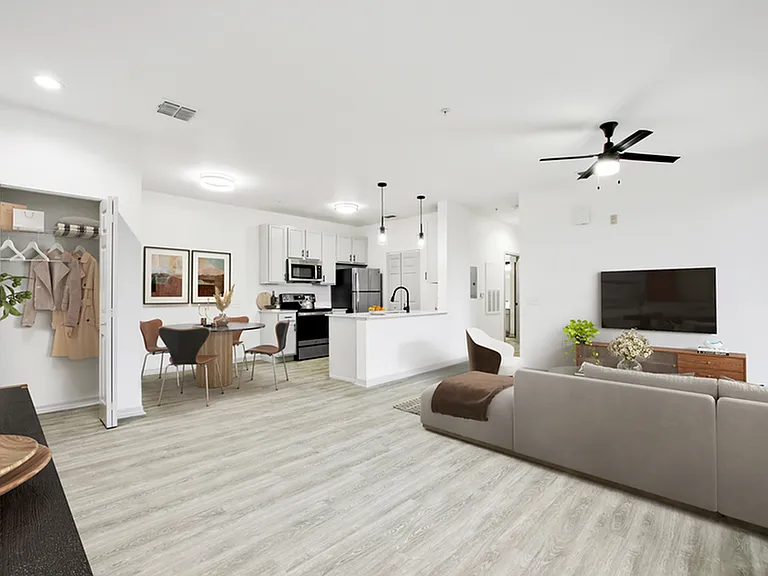 B2 U Interior Apartment