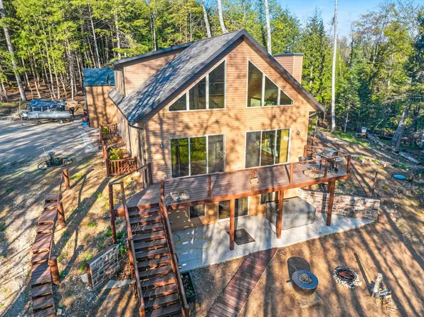 W6554 Wolf Lake Rd, Wausaukee, WI 54177
