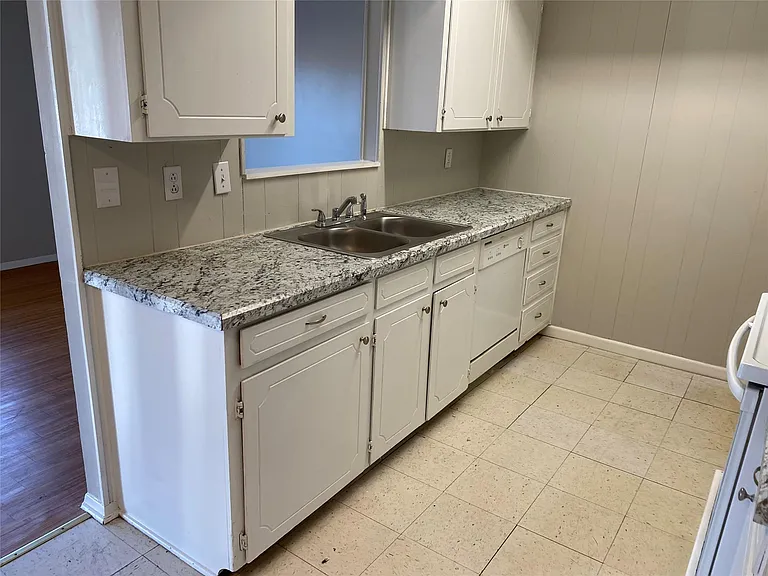 1053 Linde St #1061 — Photo 4